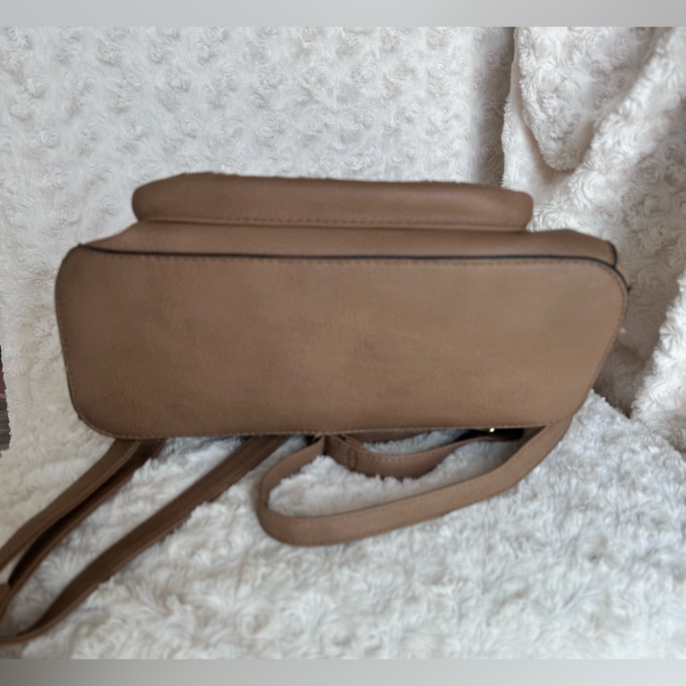 UNDERONESKY Tan Backpack Multiple Pockets - Picture 11 of 11